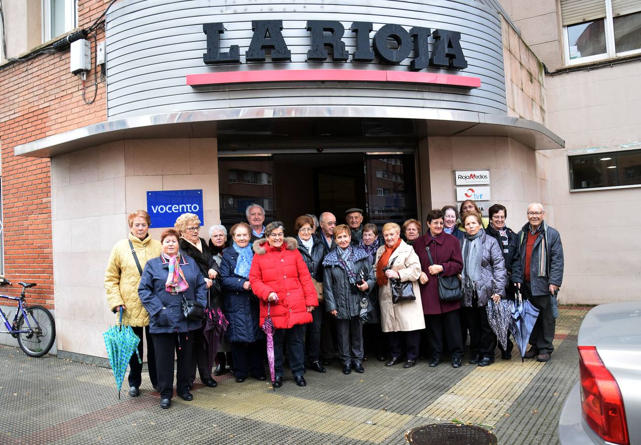 Alumnos del programa Vida Sana del Ayuntamiento de Logroño visitan la multimedia La Rioja