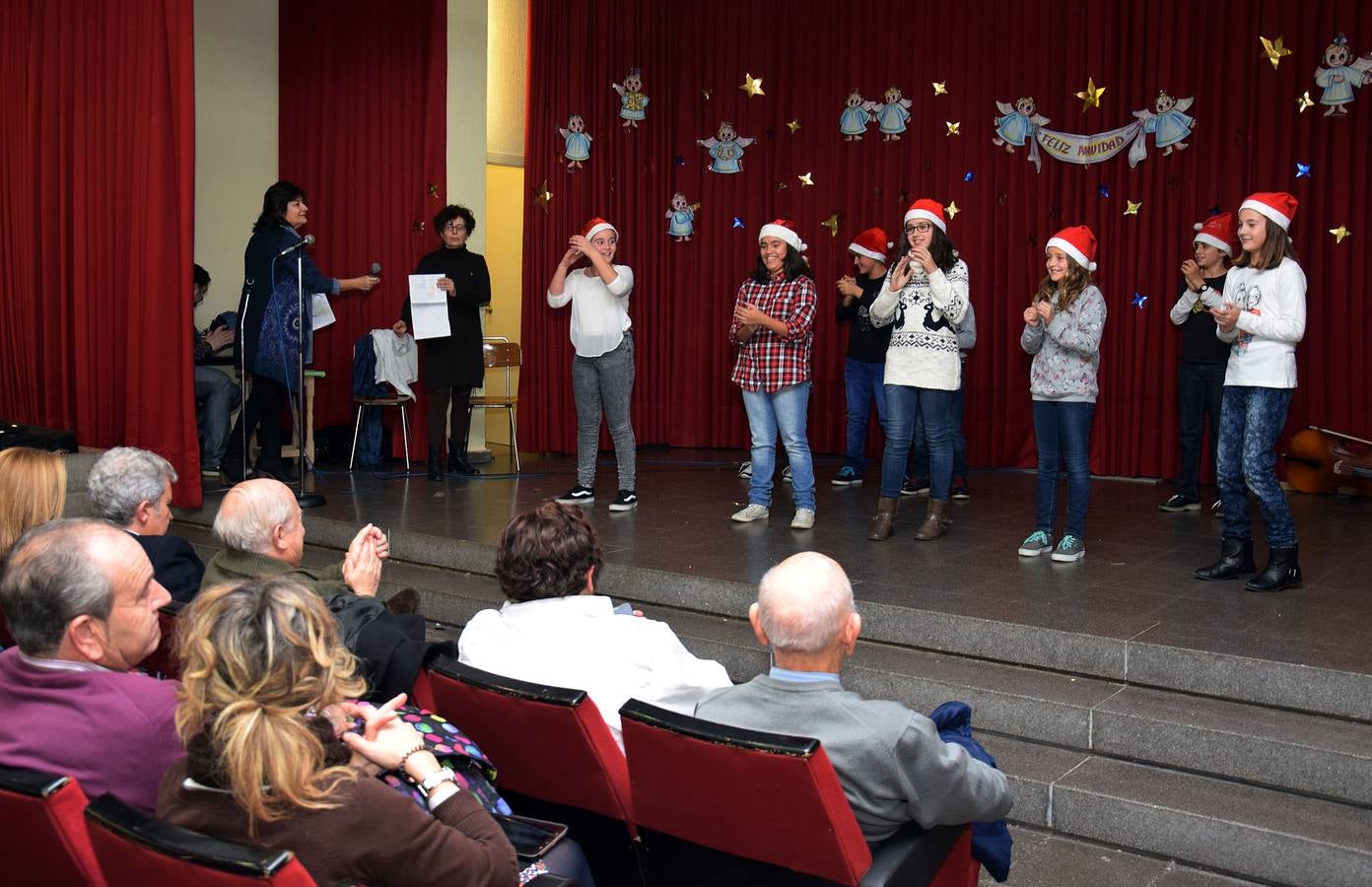 Las Aulas de la Tercera Edad celebran la Navidad