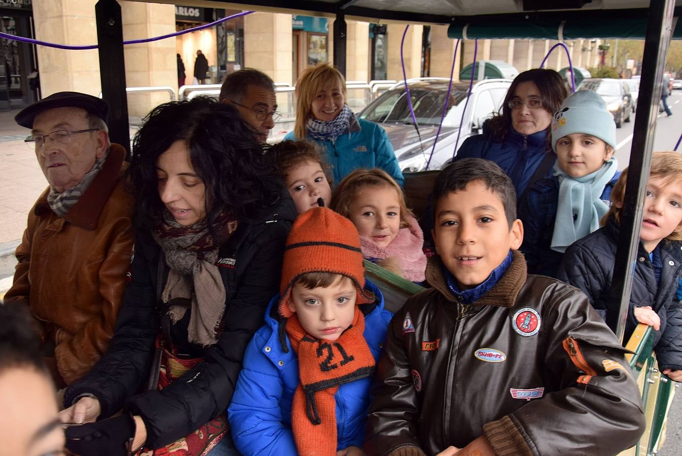 A todo tren por las calles de Logroño en Navidad