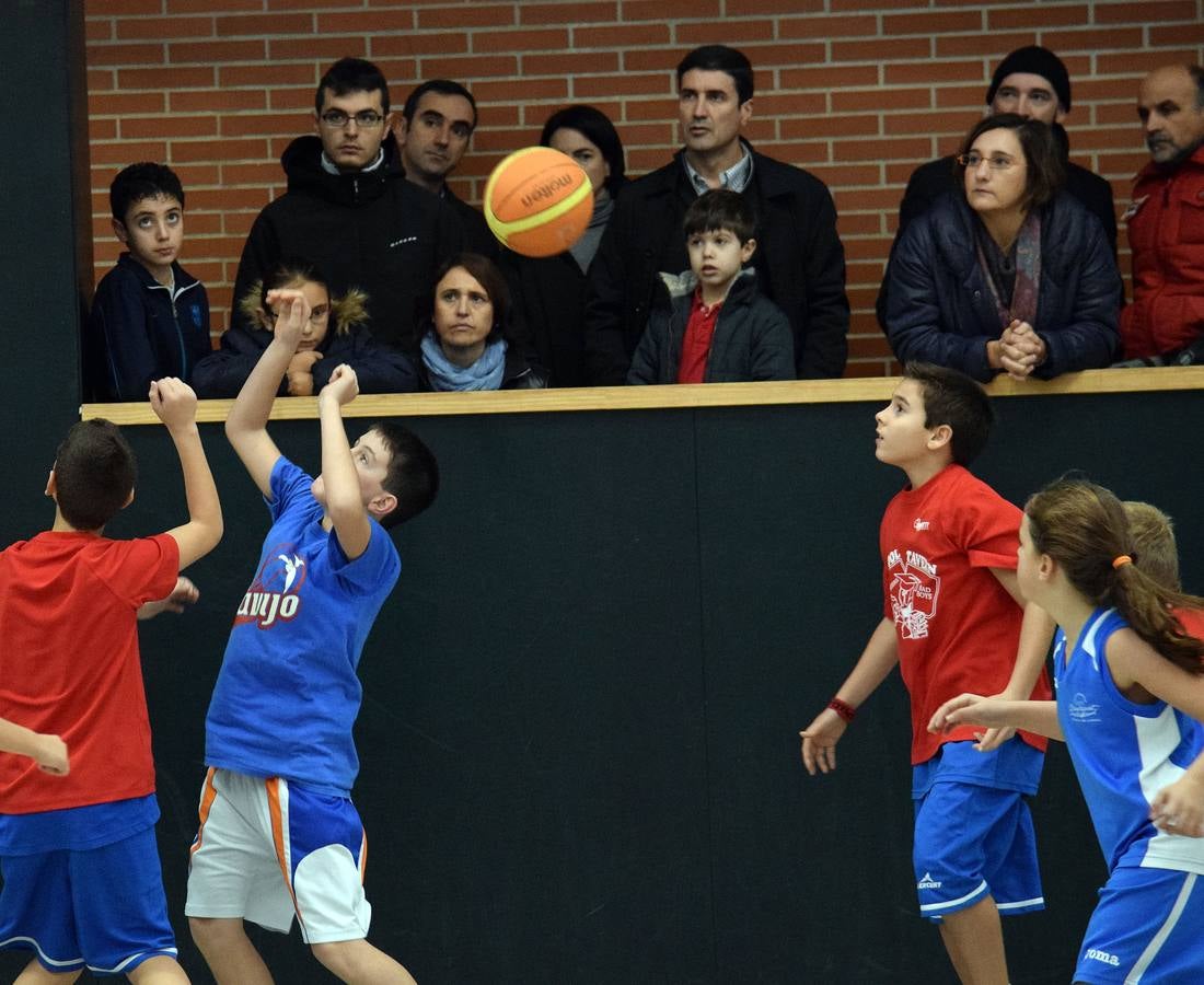 Lardero disfruta con las promesas del baloncesto