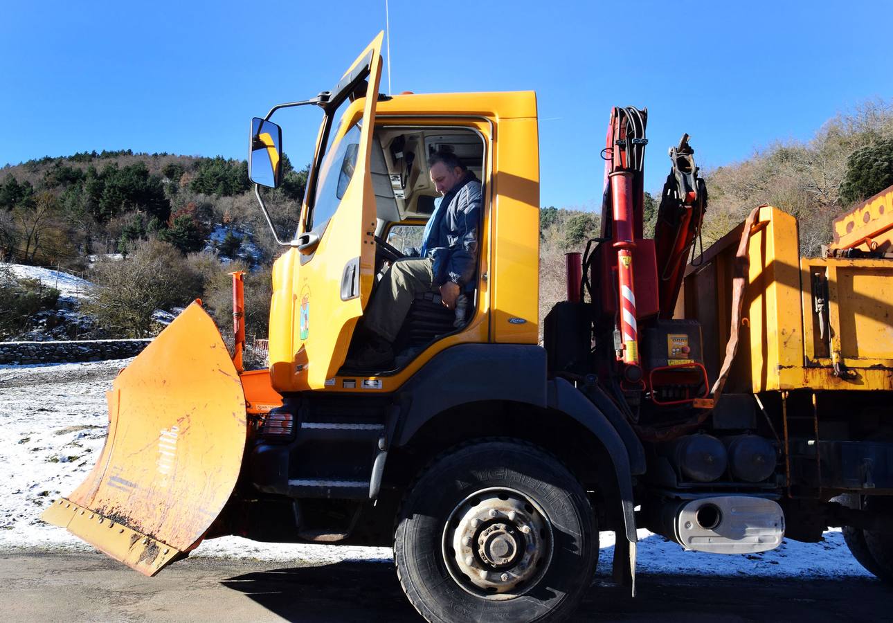 La nieve vuelve a Los Cameros