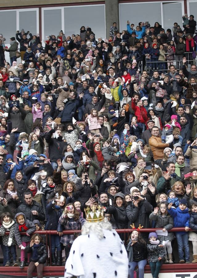 Los Reyes Magos llegan a Las Gaunas (I)