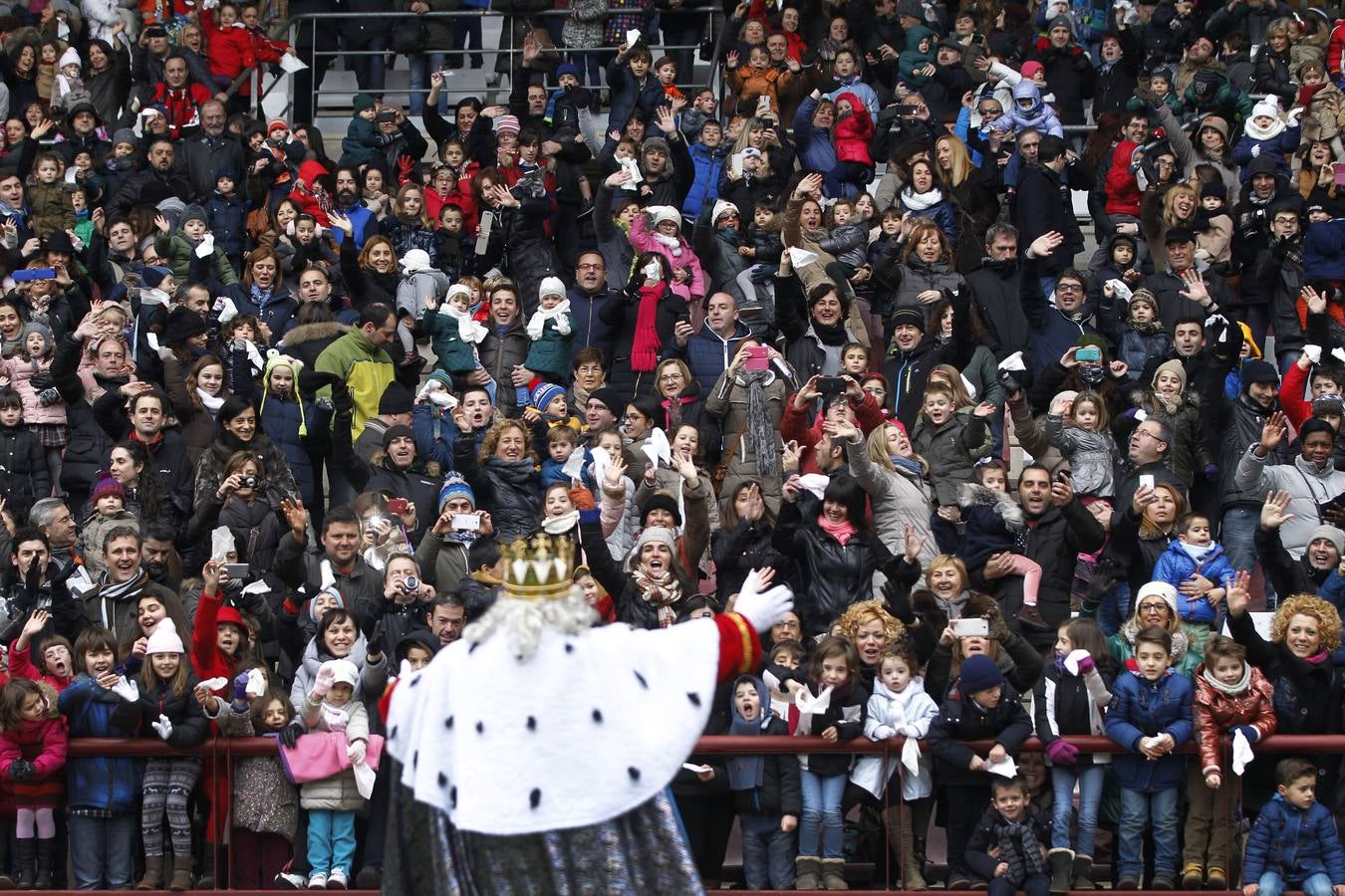 Los Reyes Magos llegan a Las Gaunas (I)