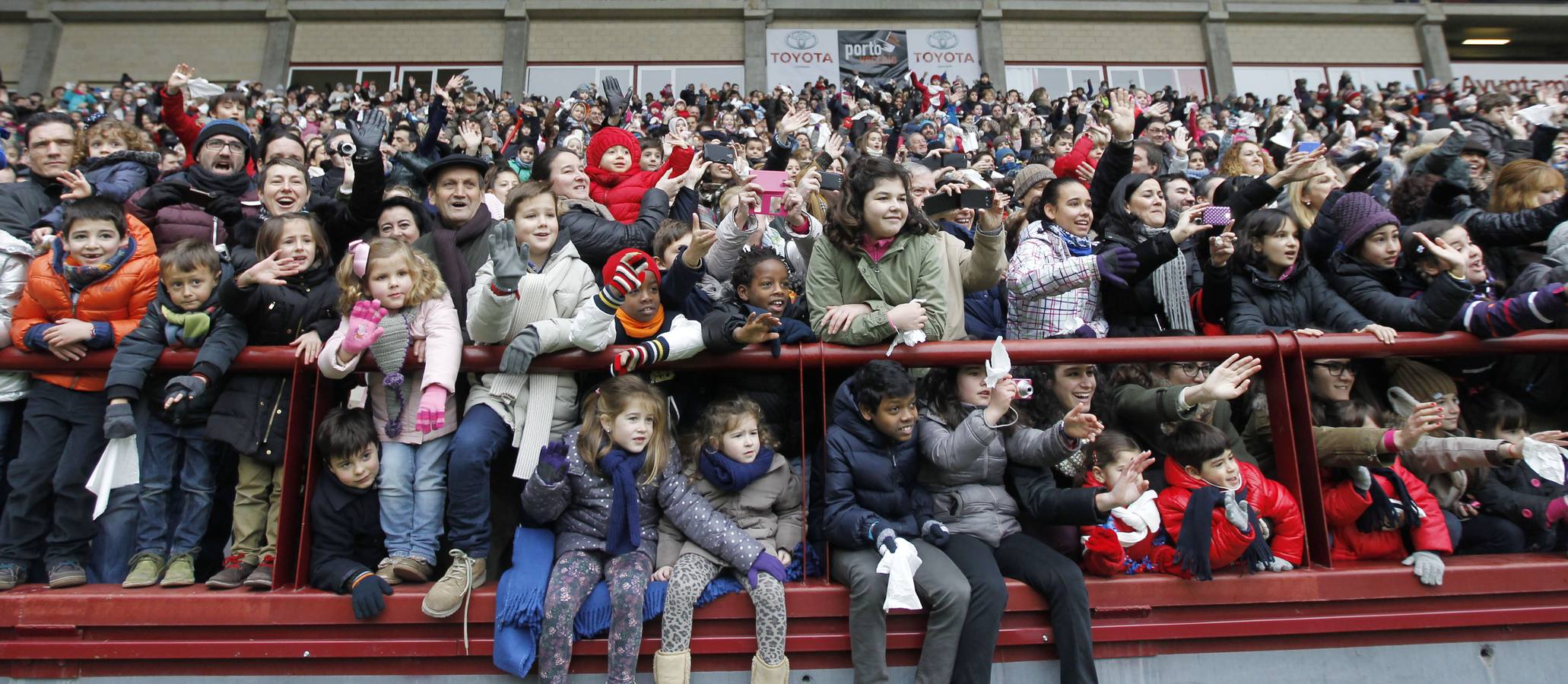 Los Reyes Magos llegan a Las Gaunas (II)