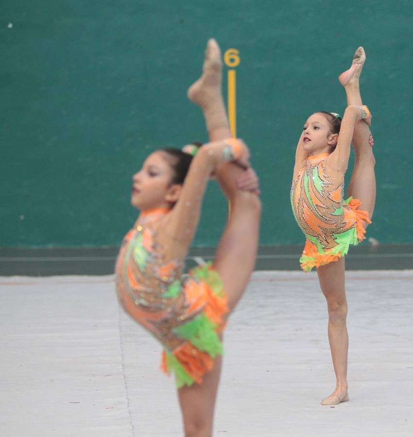 La gimnasia rítmica celebra una jornada de exhibición