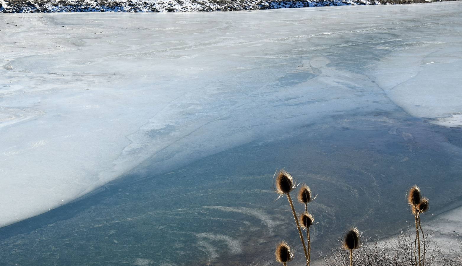 El hielo alcanza la sierra riojana