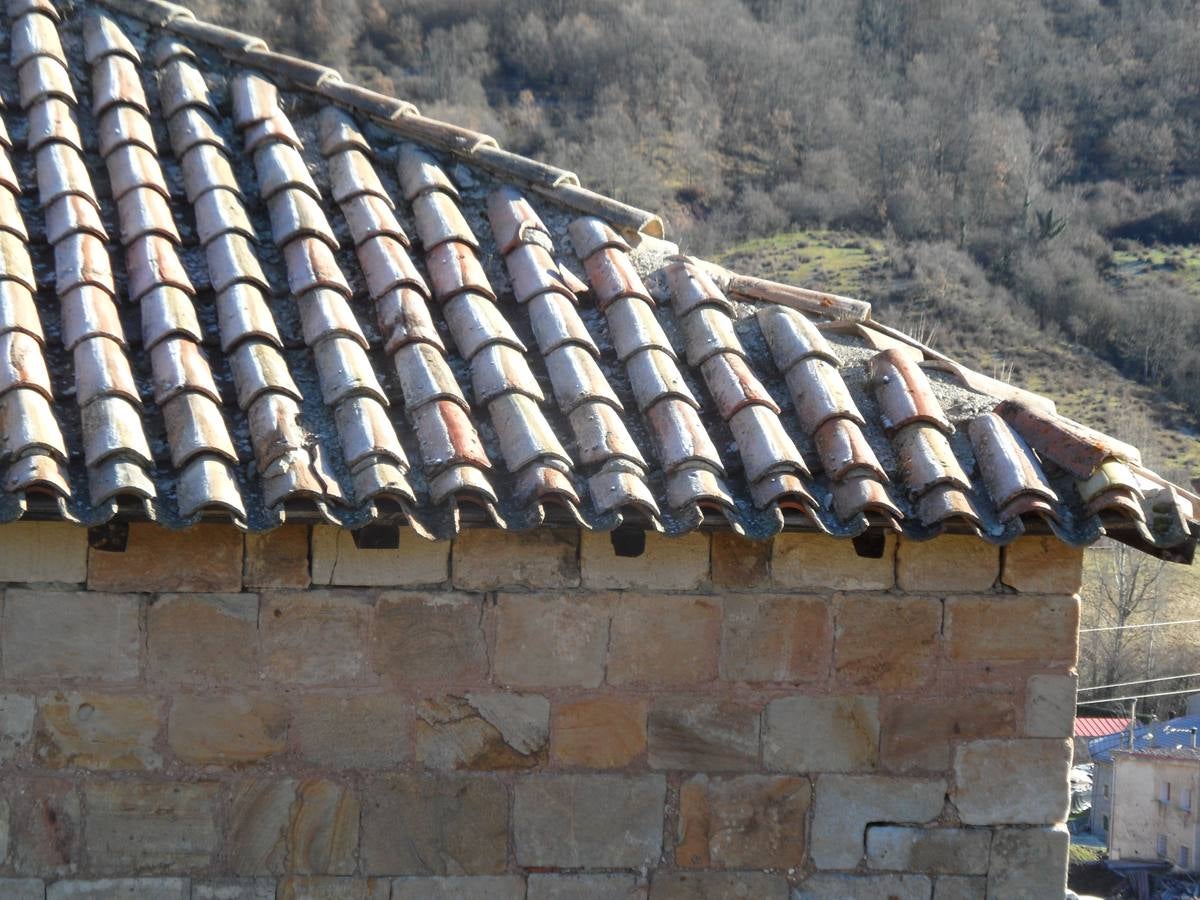 La ermita de San Cristóbal se cae