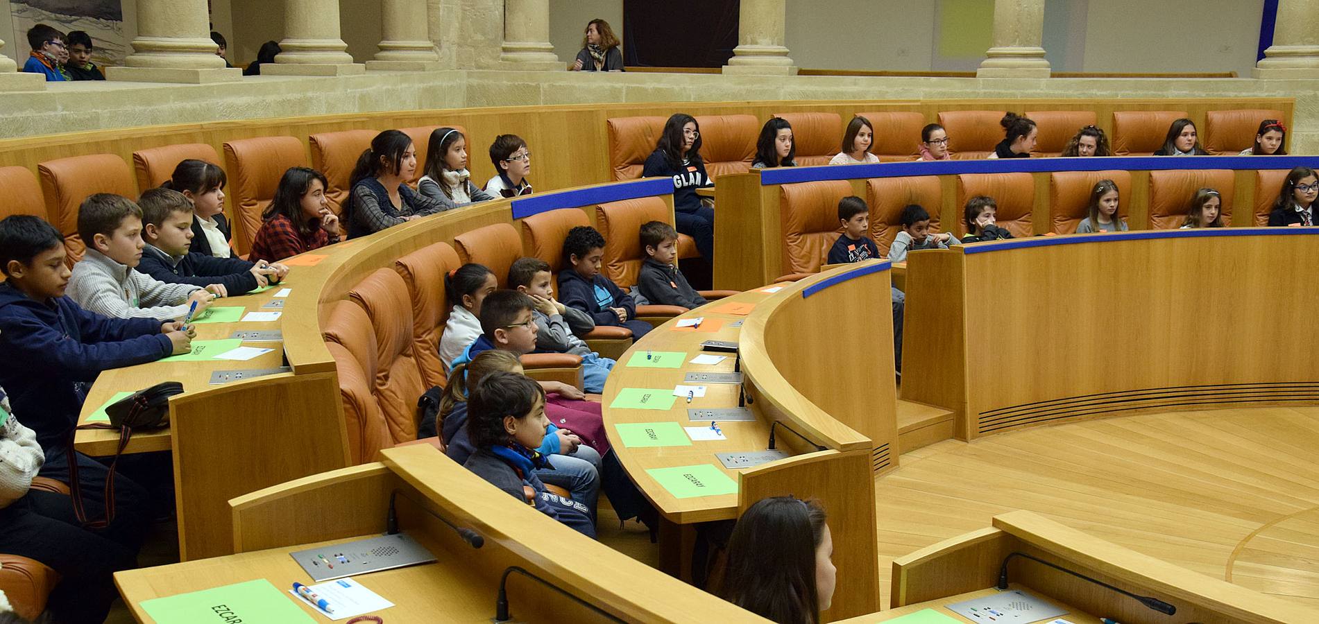 Aldeas Infantiles lleva a los escolares al Parlamento