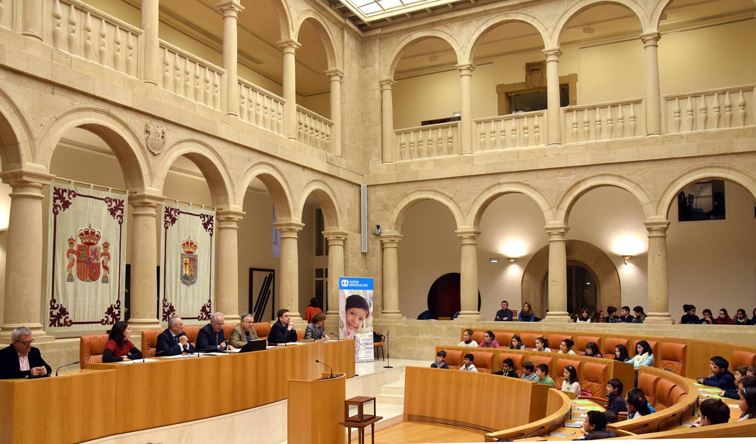 Aldeas Infantiles lleva a los escolares al Parlamento