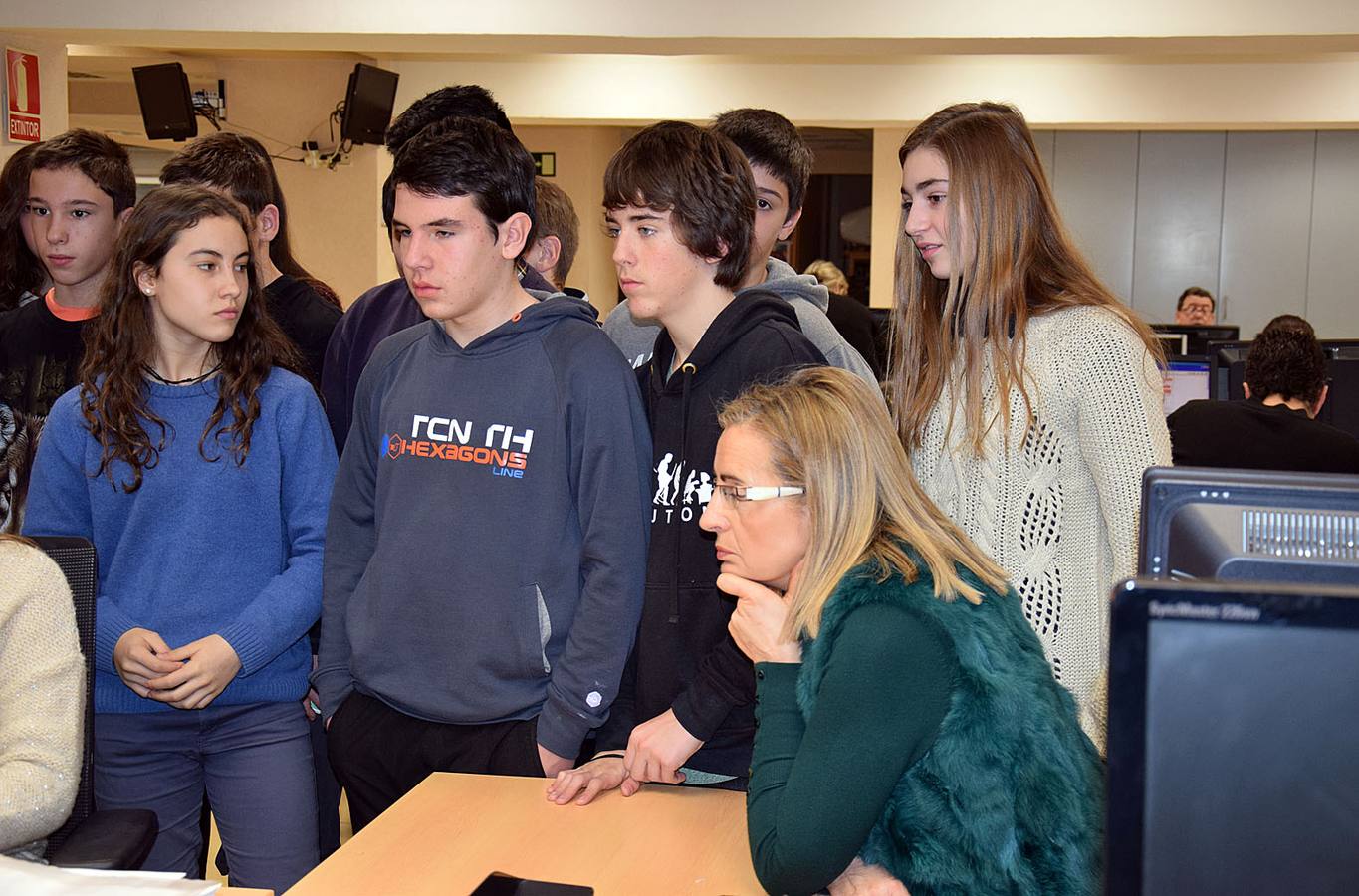 Los alumnos de 2º C de la ESO del Ies Sagasta visitan la multimedia de Diario LA RIOJA