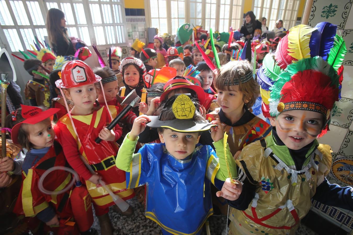 Los niños de Escolapios se difrazan por Carnaval