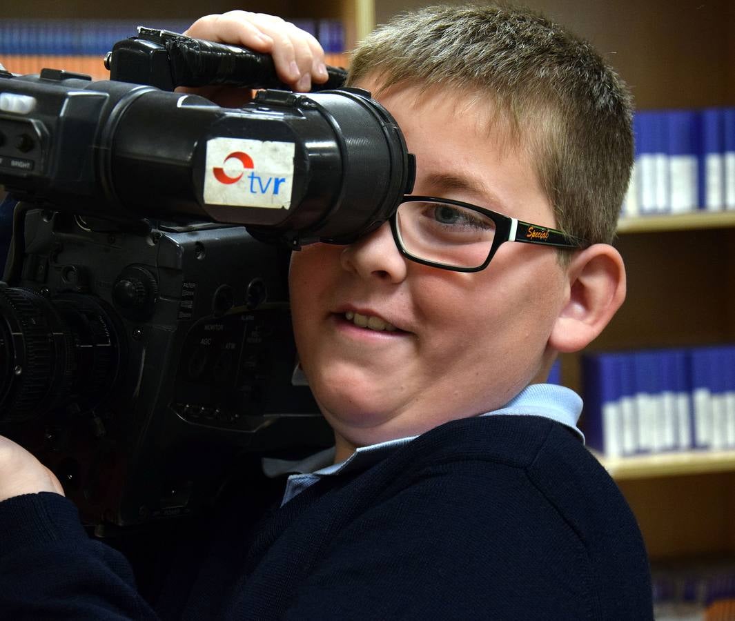 Visita de los alumnos del colegio Paula Montal