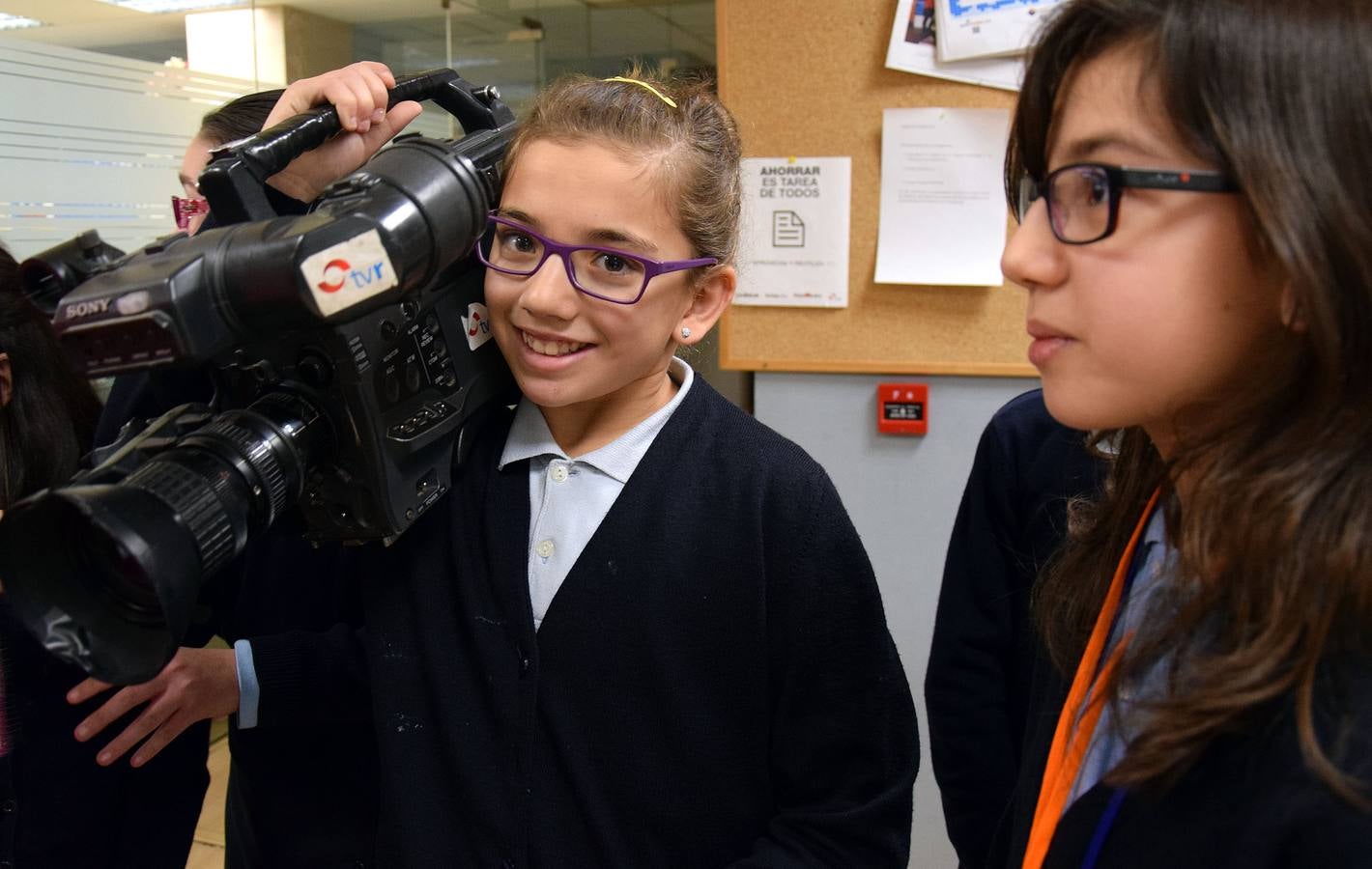 Visita de los alumnos del colegio Paula Montal
