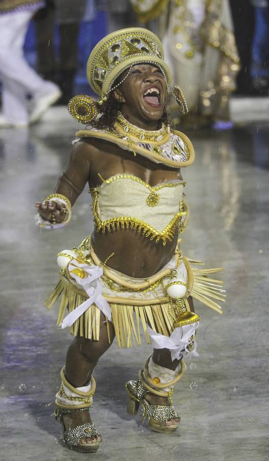 Brasil celebra su gran fiesta