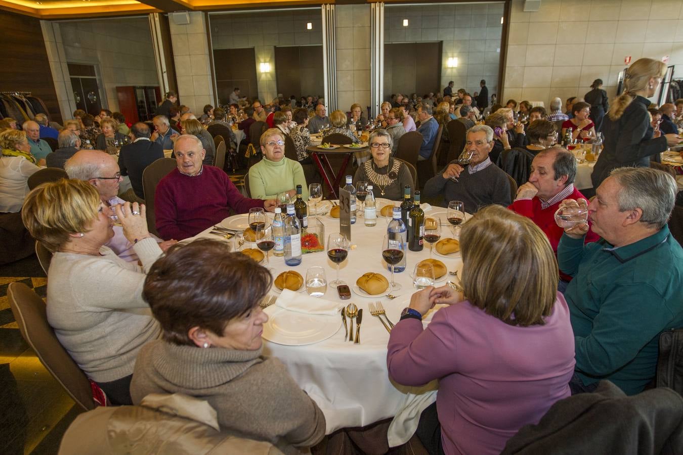 Jornada de mayores con comida en Delicatto (II)