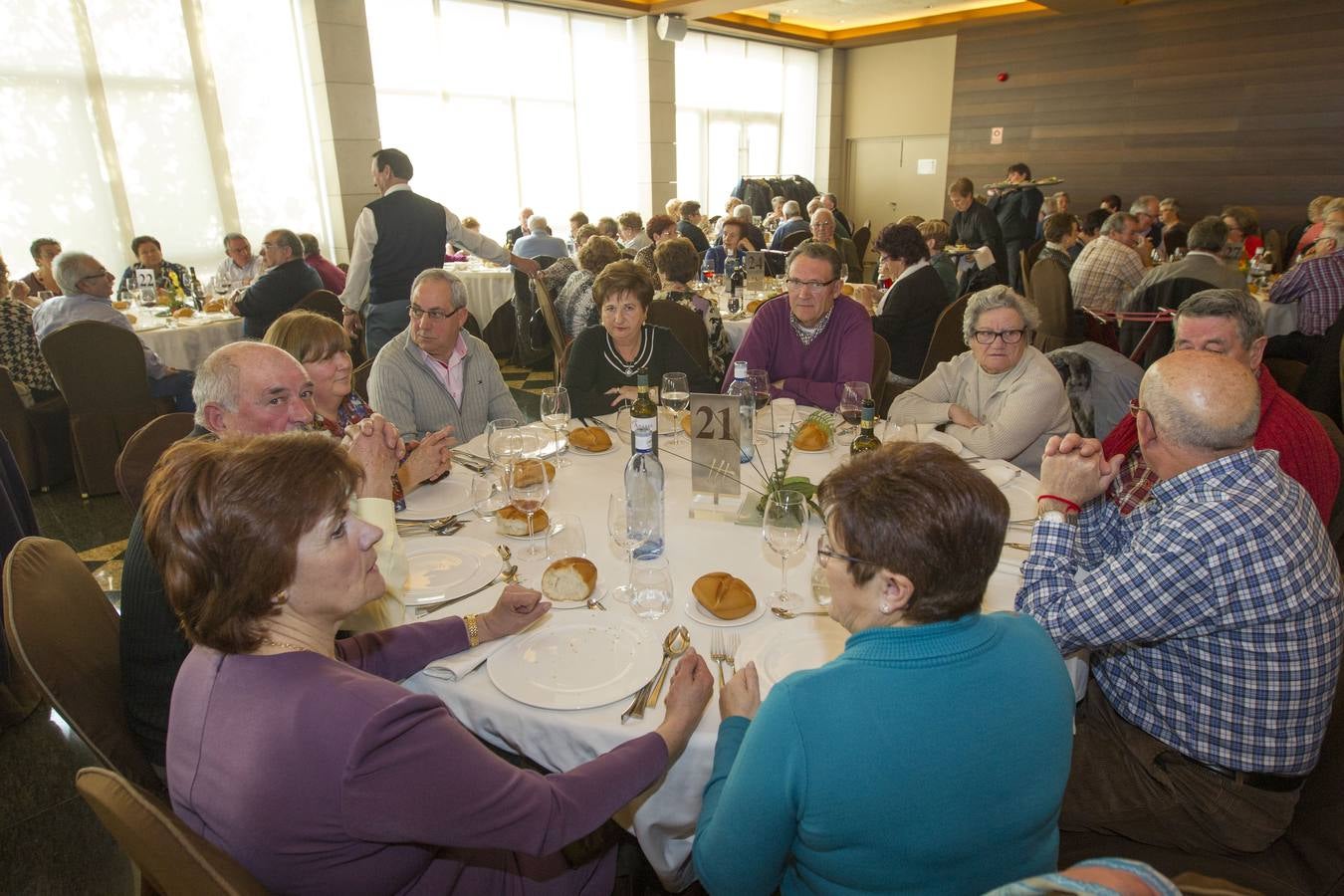 Jornada de mayores con comida en Delicatto (II)