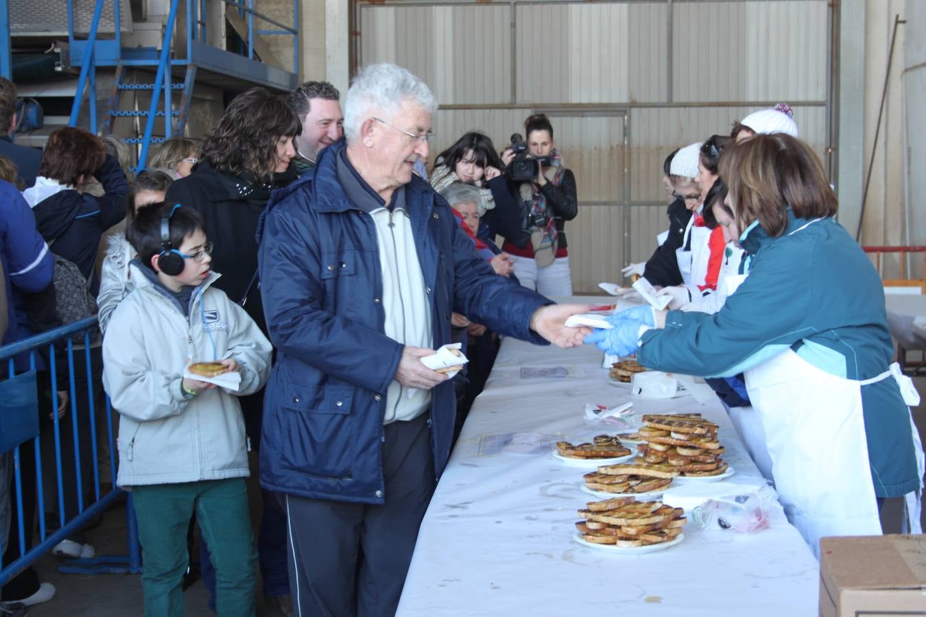 XVII Fiesta de la Pringada del Trujal Cooperativa 5 Valles de Arnedo