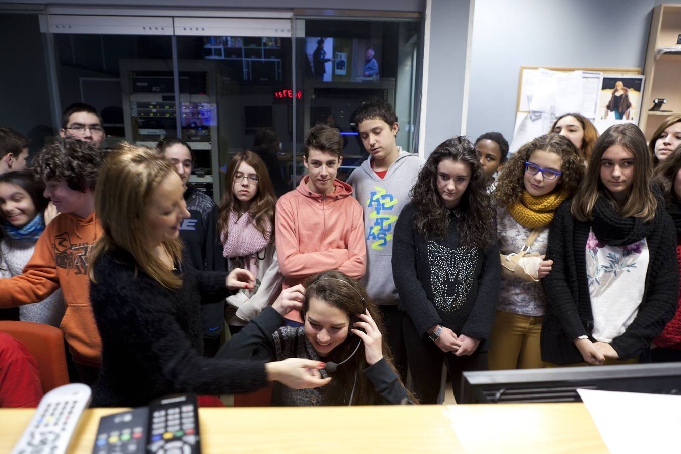 Visita de los alumnos de Escultor Daniel a la multimedia de Diario LA RIOJA
