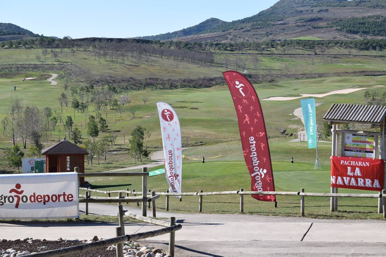 Arranca la competición en la V Liga de Golf y Vino (II)