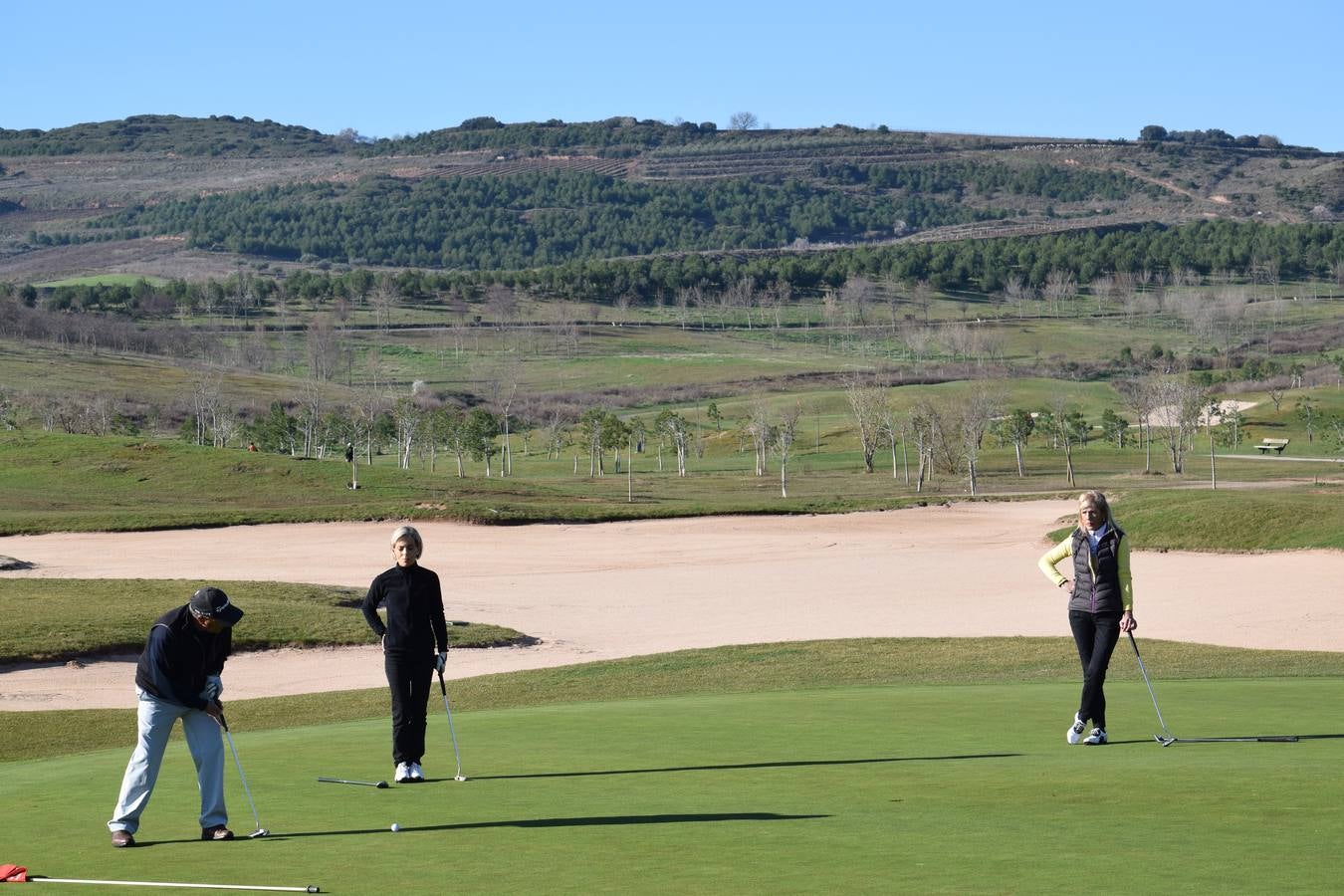 Arranca la competición en la V Liga de Golf y Vino (II)