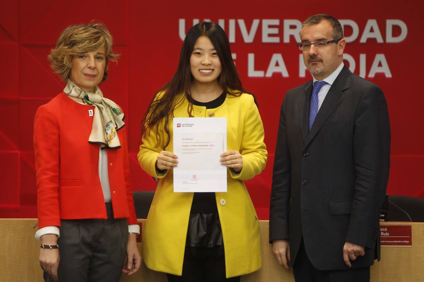 Entrega de diplomas y clausura en la UR del Curso de Lengua y Cultura Española