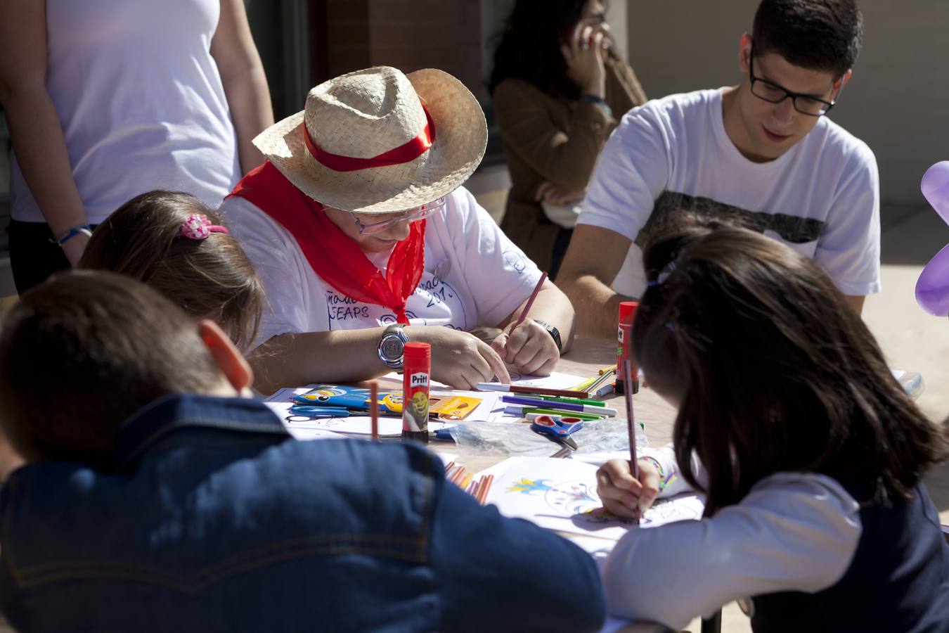 &#039;Fiesta de la Primavera Unnido&#039; de Arps