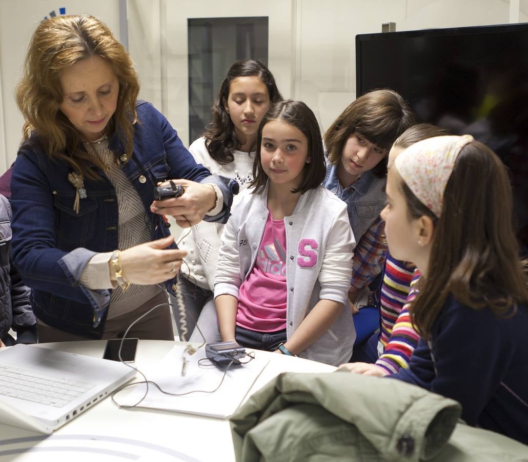 Los alumnos de 5º de primaria del Colegio Milenario de La Lengua visitan la multimedia de Diario LA RIOJA