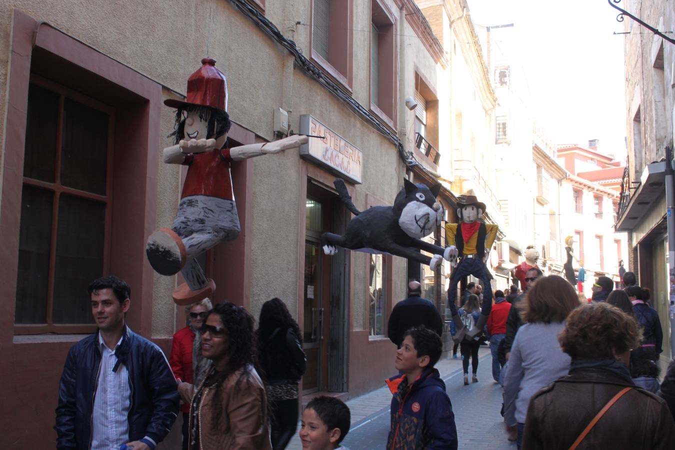 Alfaro celebra la quema de los Judas