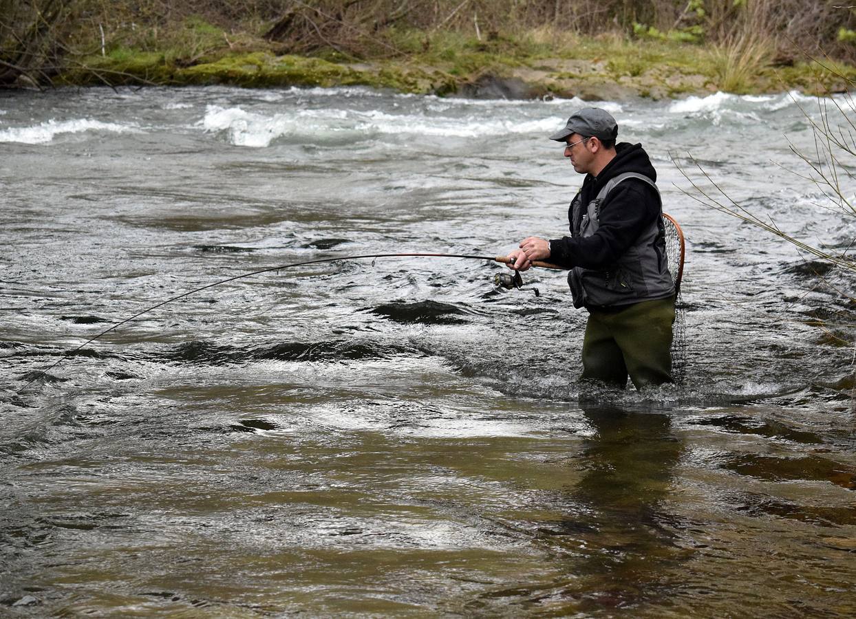 Primera jornada de pesca en La Rioja