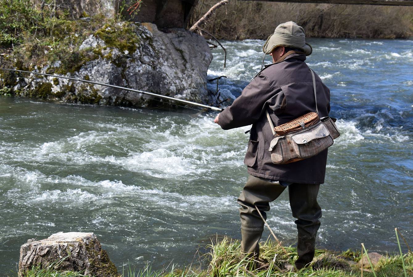 Primera jornada de pesca en La Rioja