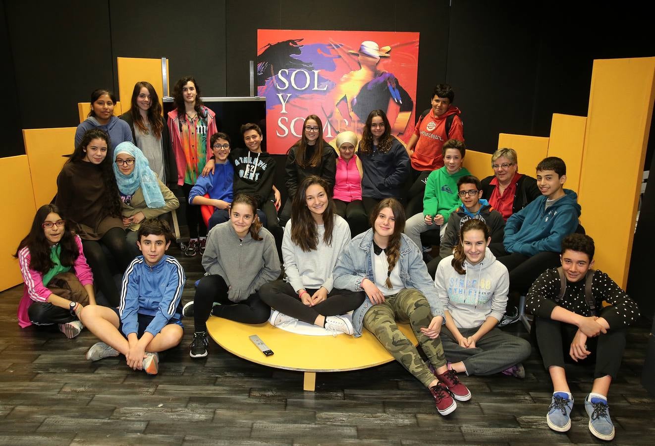 Los alumnos de 2º B de la ESO del Sagasta visitan la multimedia de Diario LA RIOJA