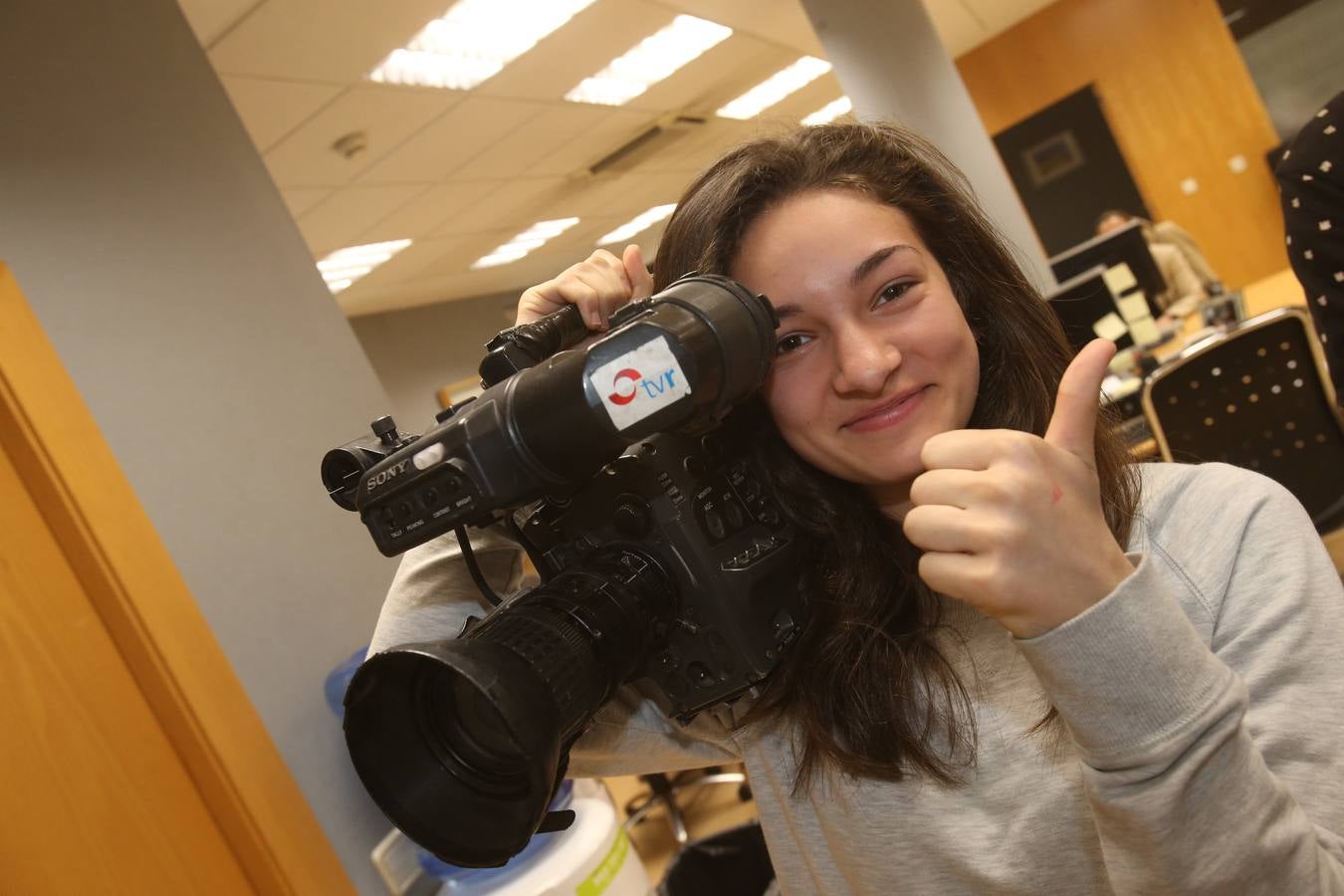 Los alumnos de 2º B de la ESO del Sagasta visitan la multimedia de Diario LA RIOJA