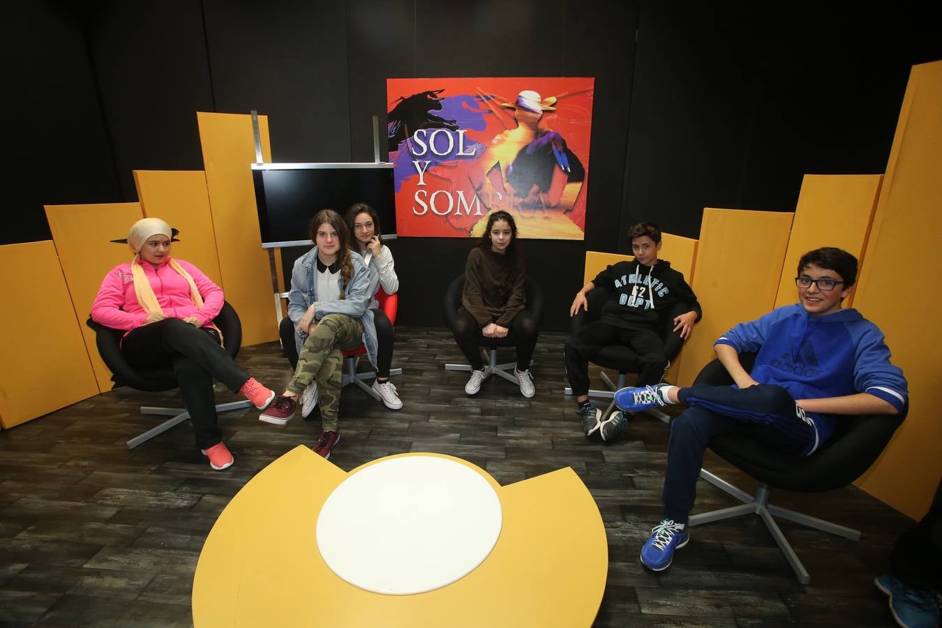 Los alumnos de 2º B de la ESO del Sagasta visitan la multimedia de Diario LA RIOJA