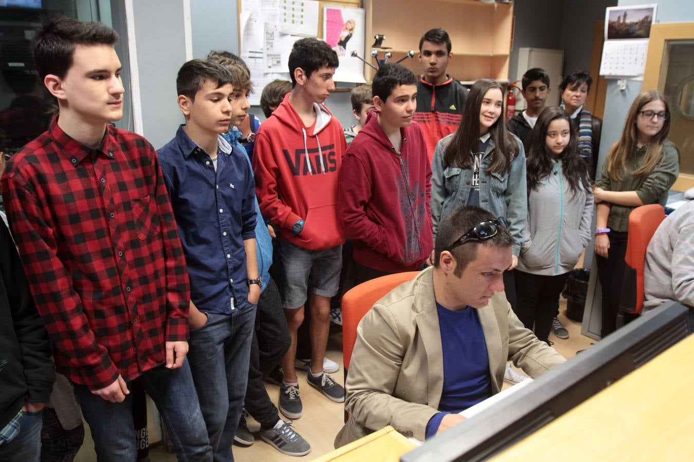 Alumnos del Sagasta visitan Diario LA RIOJA