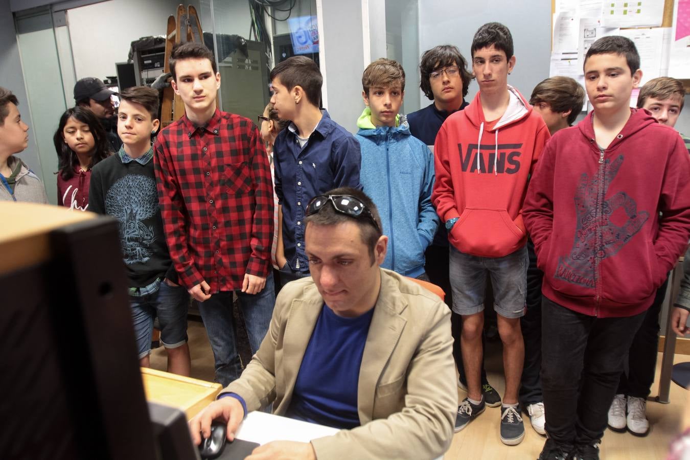 Alumnos del Sagasta visitan Diario LA RIOJA