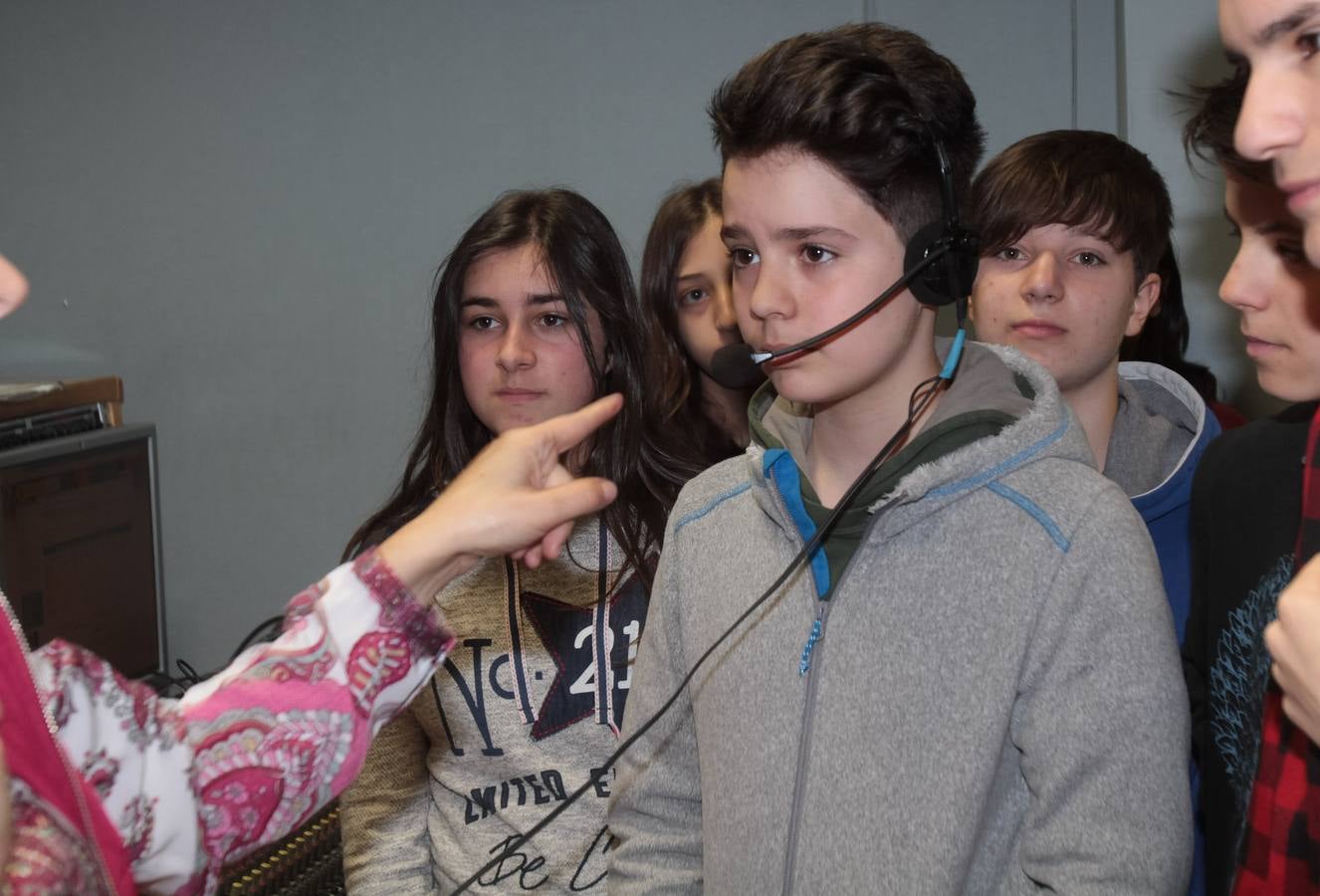 Alumnos del Sagasta visitan Diario LA RIOJA