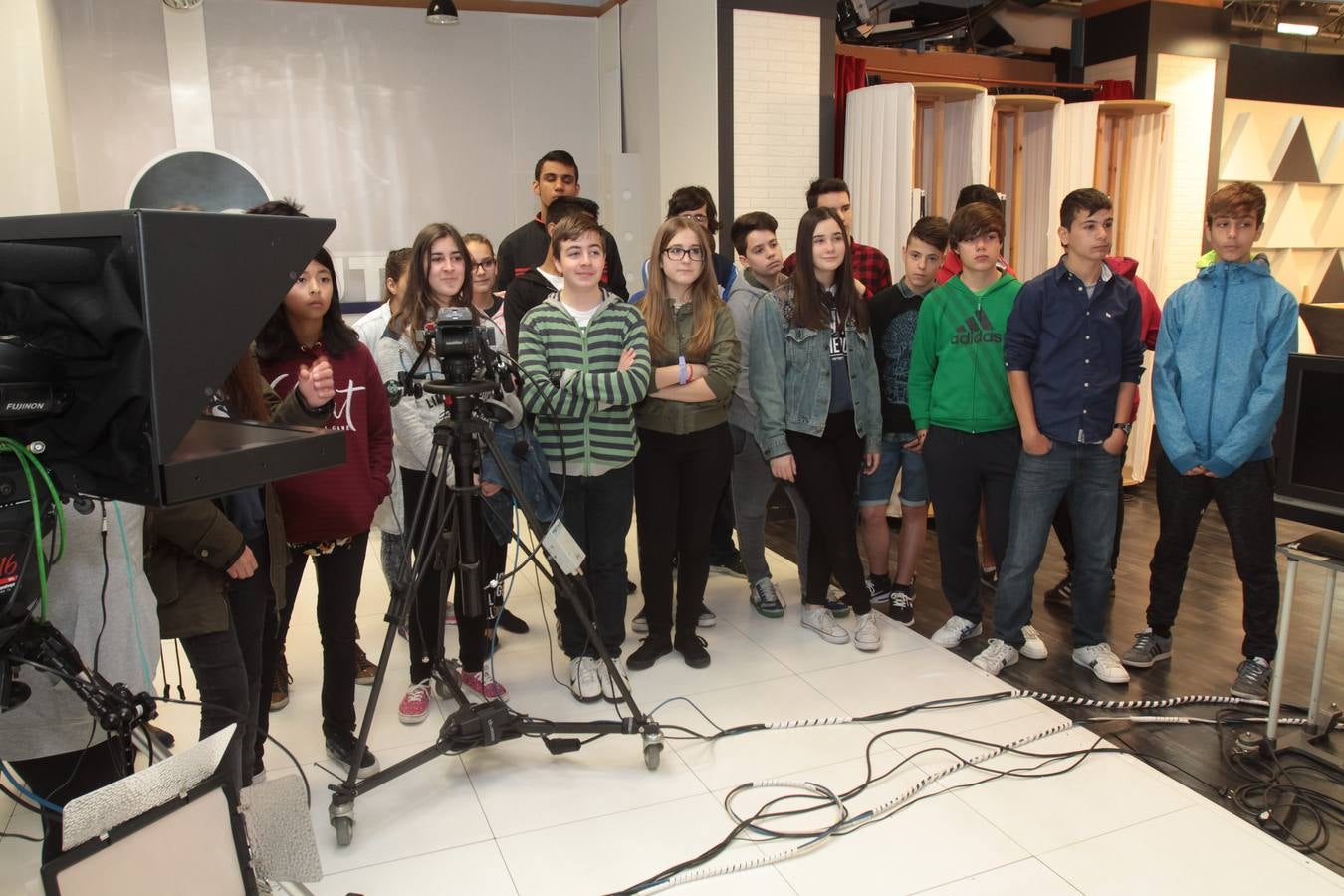 Alumnos del Sagasta visitan Diario LA RIOJA