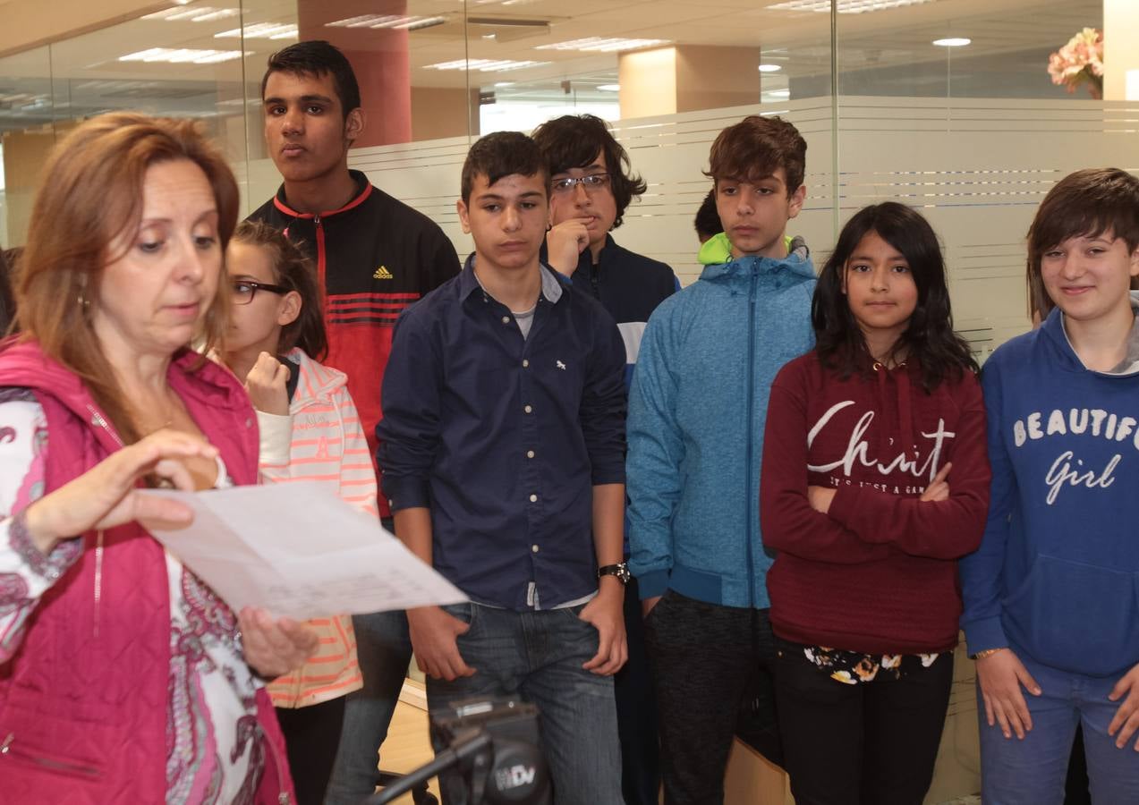 Alumnos del Sagasta visitan Diario LA RIOJA