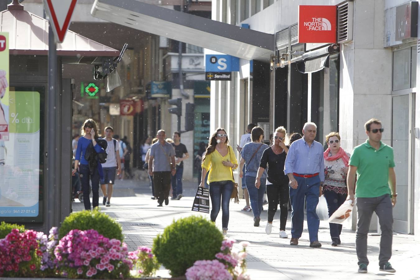 La Rioja disfruta y sufre el repentino calor