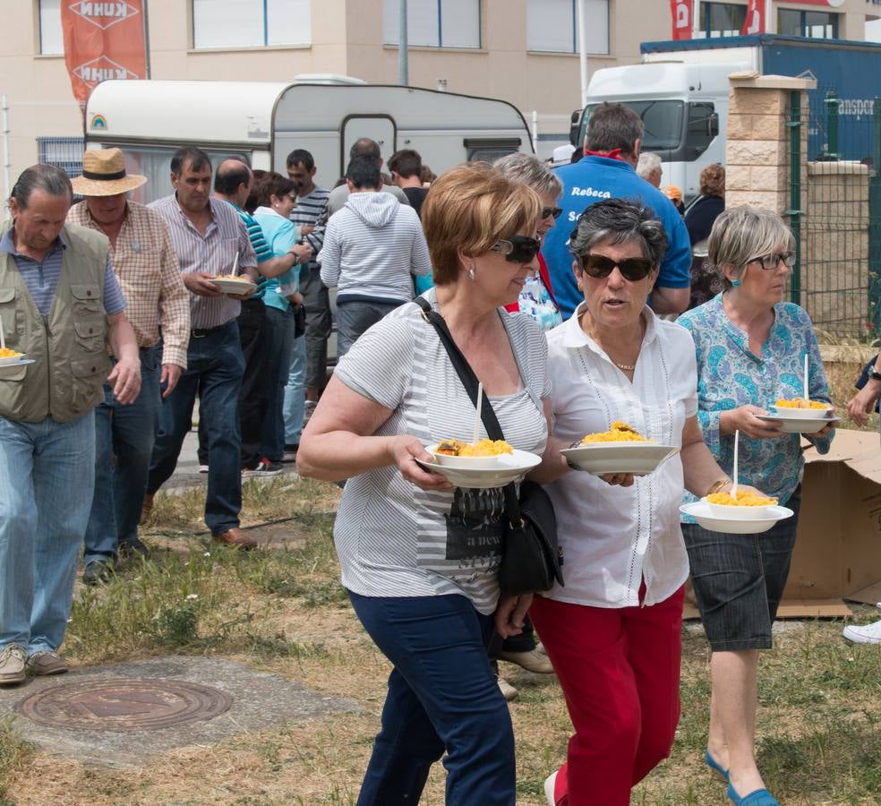 Santo Domingo celebra un concurso de paellas en el penúltimo día de fiestas