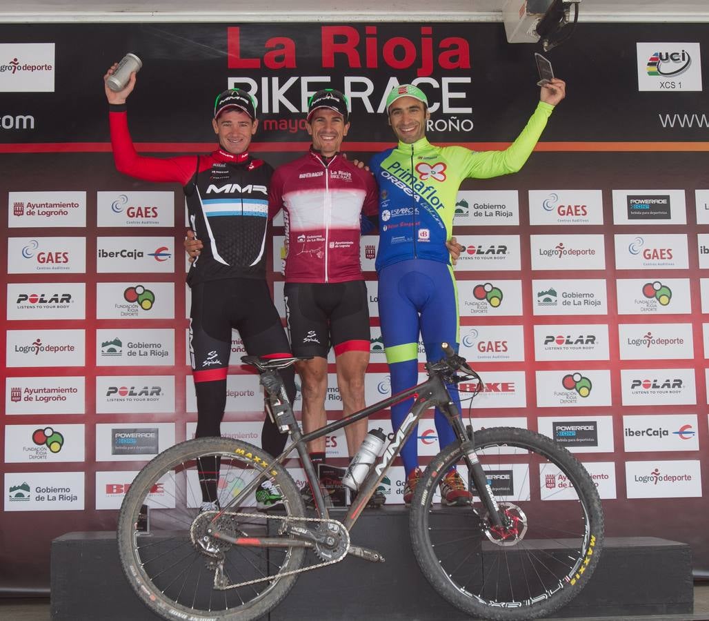 La salida, los podios y el inicio de la primera etapa de La Rioja Bike Race