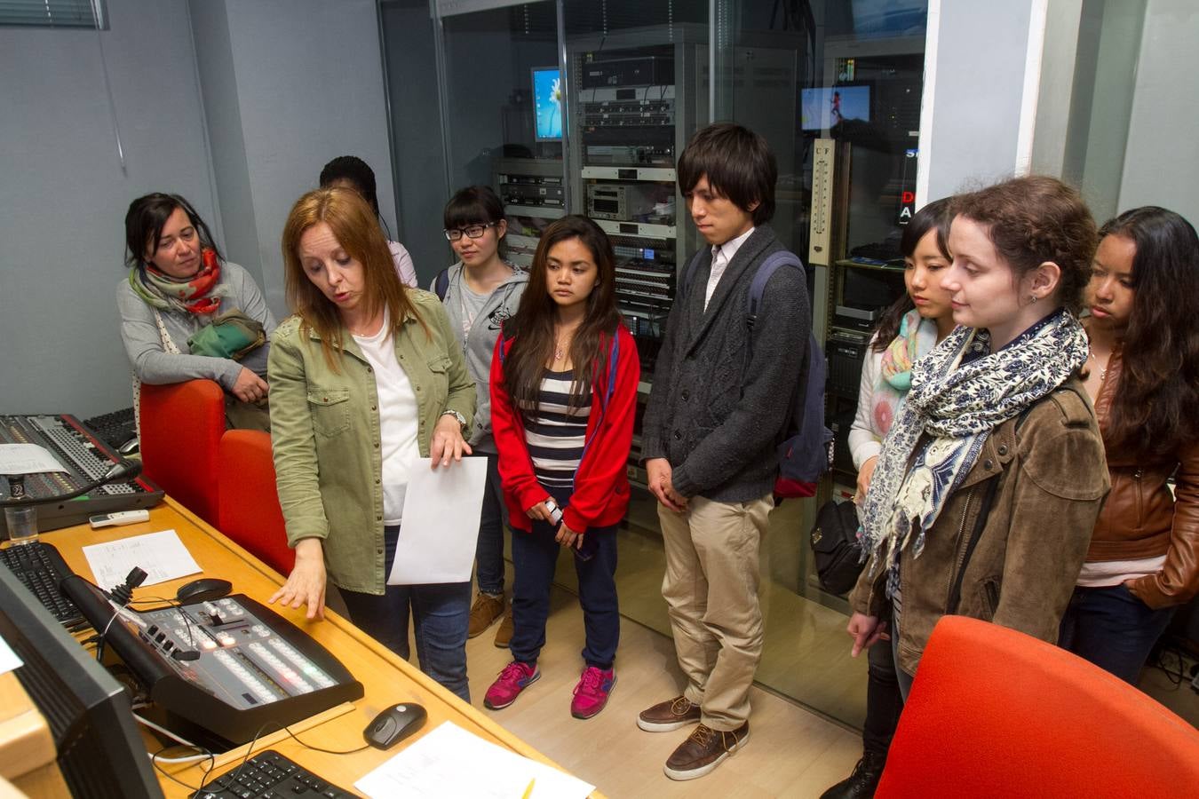 Visita de los alumnos de los Cursos de Lengua y Cultura española de la Fundación UR