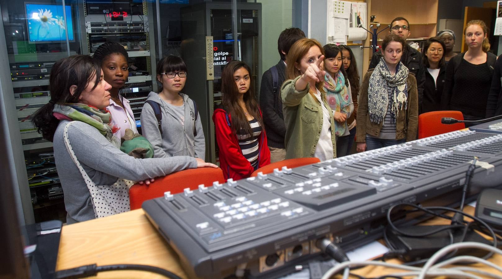 Visita de los alumnos de los Cursos de Lengua y Cultura española de la Fundación UR