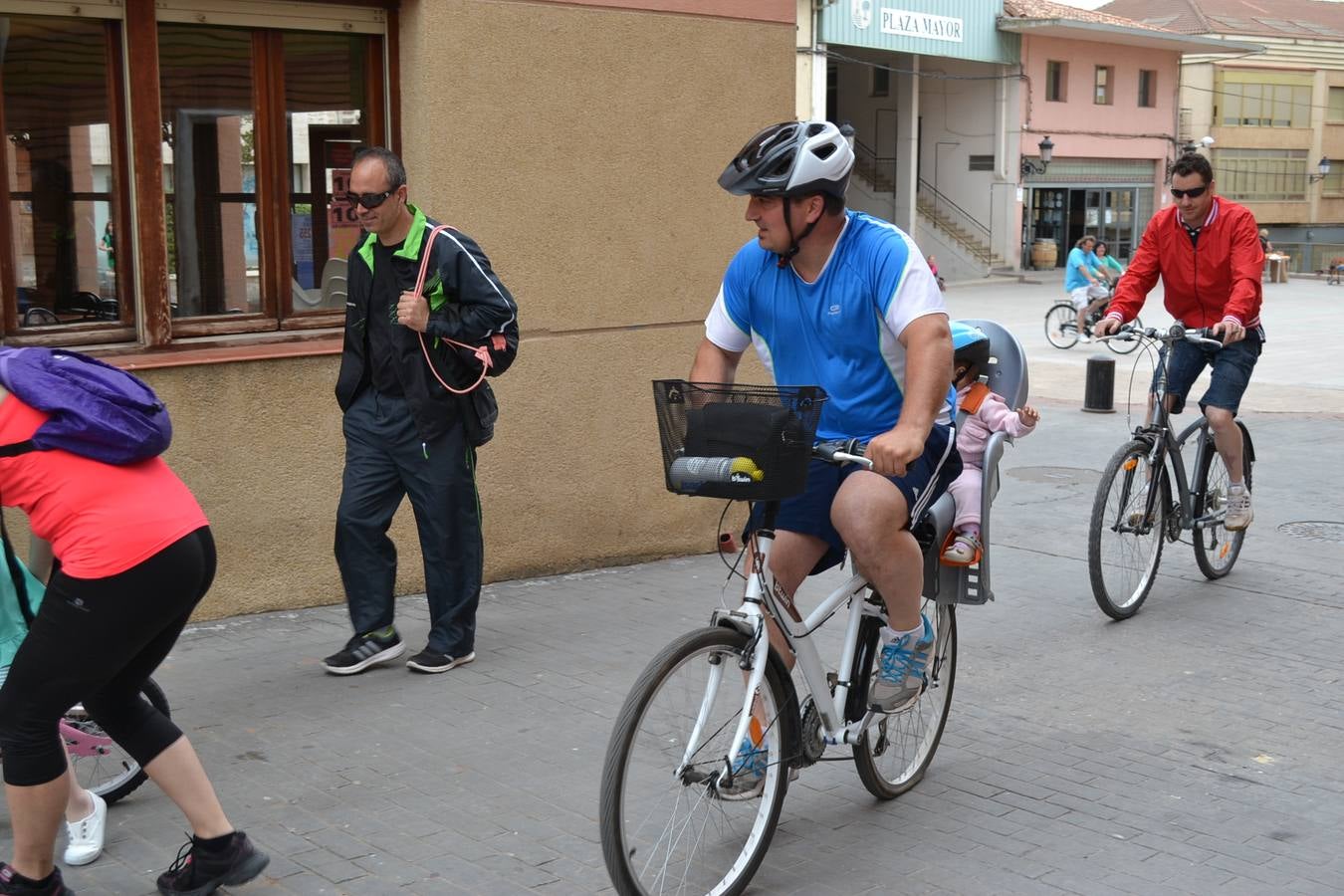 Bicicletada en Baños del Río Tobía