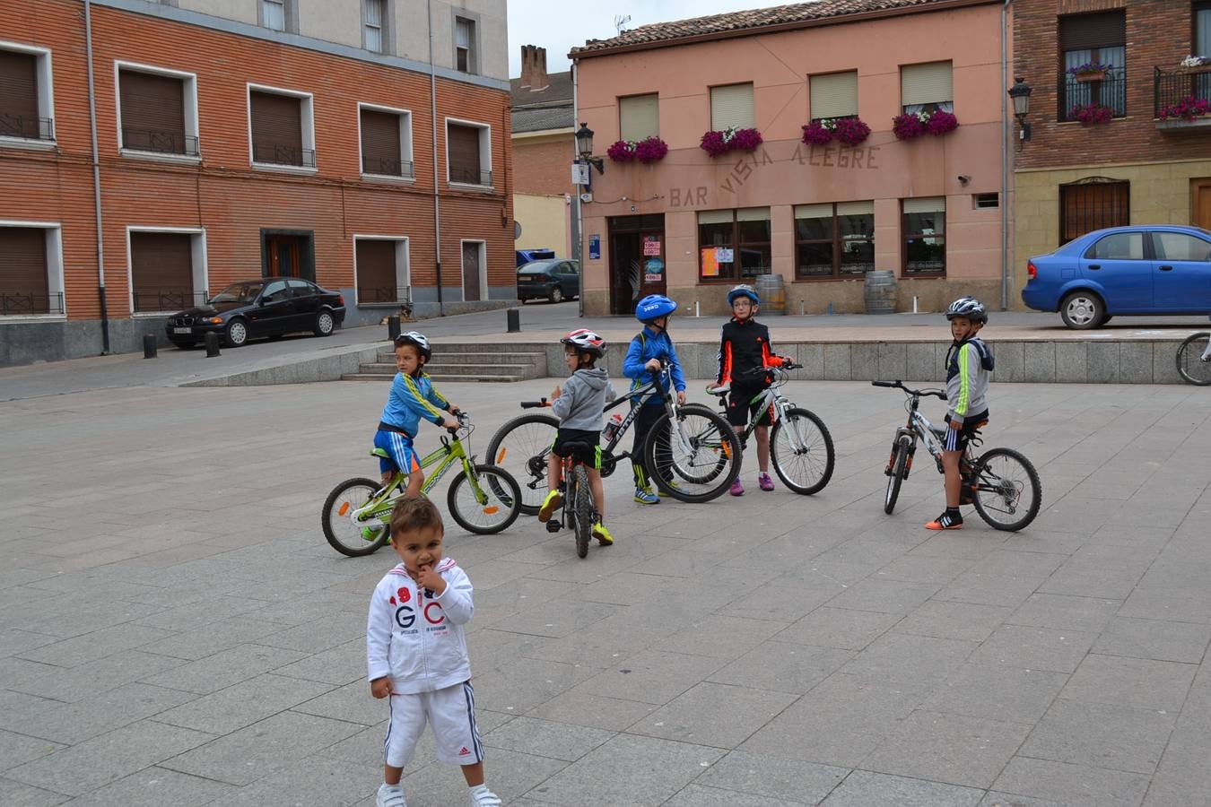 Bicicletada en Baños del Río Tobía