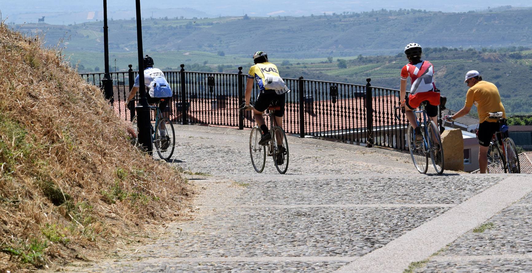 Salida de la Eroica en Cenicero