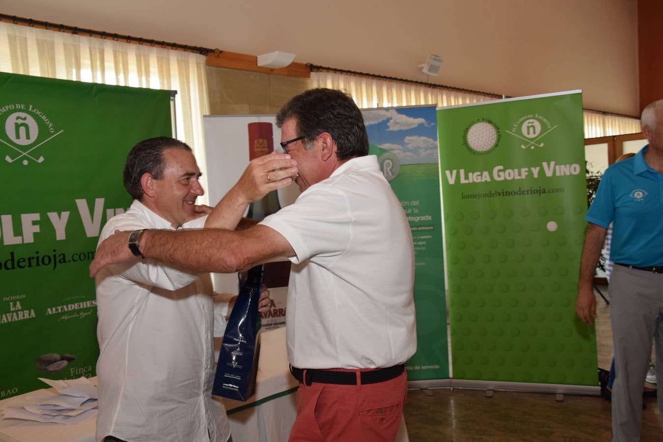 Torneo de Patrocinadores de la Liga Golf y Vino: Los premios (II)