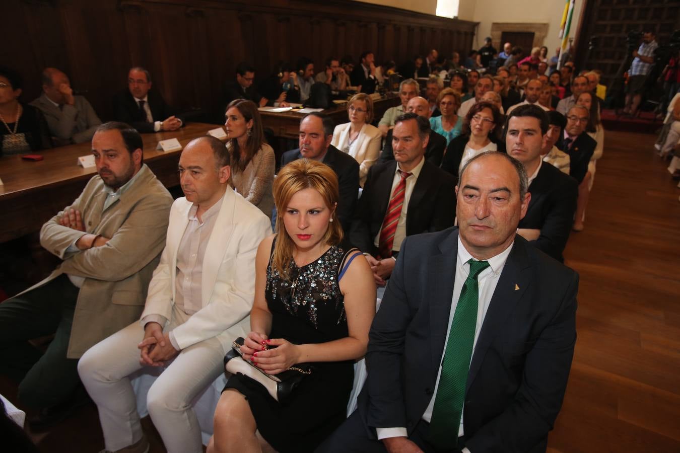 Los asistentes a la entrega de las Medallas de La Rioja