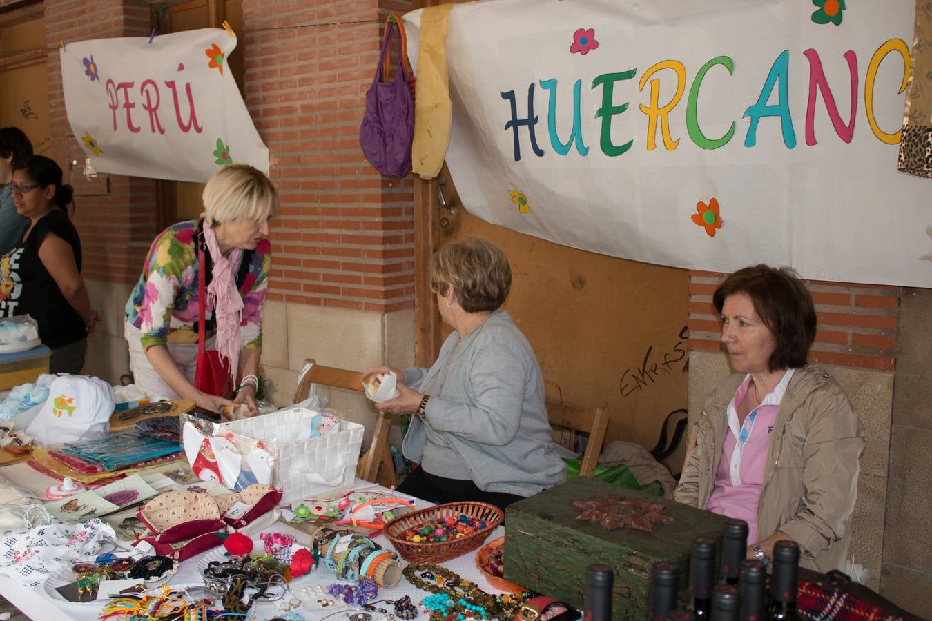 Mercado solidario en Santo Domingo