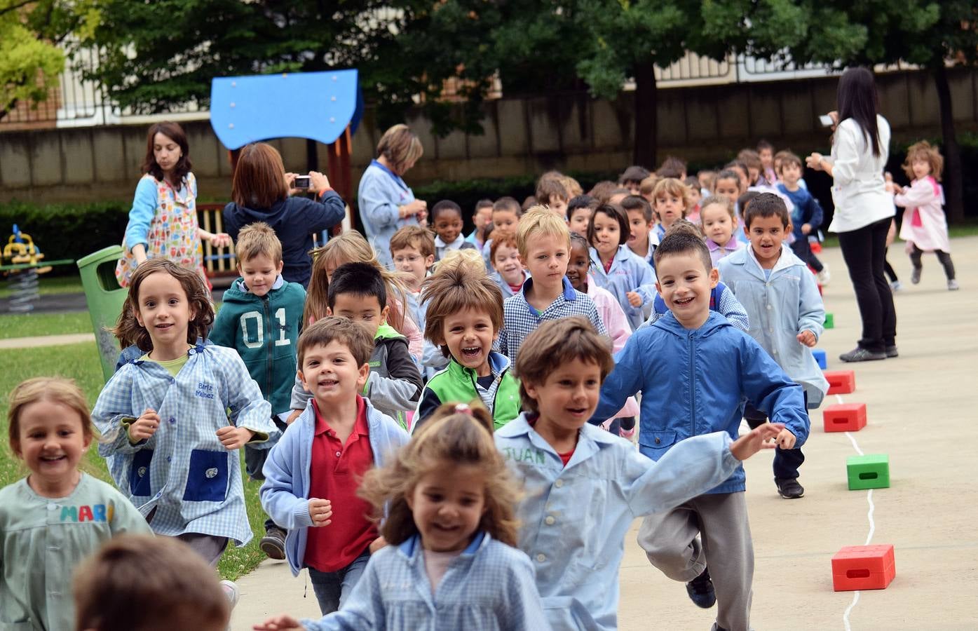 Carrera solidaria en beneficio de la asociación AREPAK